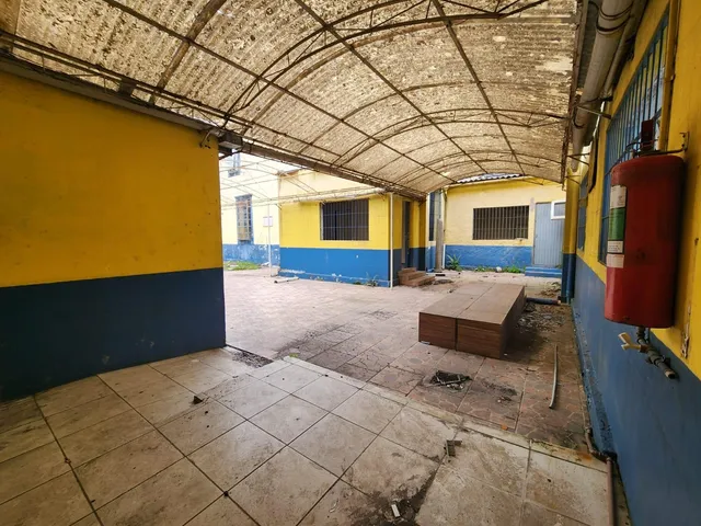 Terreno com 770m², à venda, no bairro Centro em Pelotas