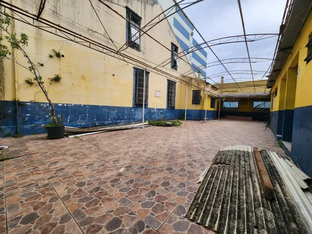 Terreno com 770m², à venda, no bairro Centro em Pelotas