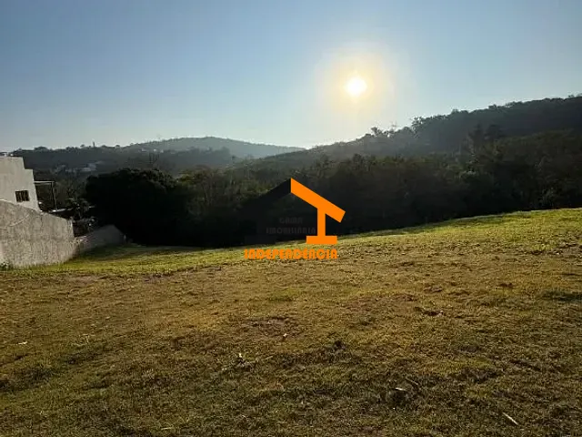 Terreno com 680m², à venda, no bairro Fazenda Santa Isabel em Louveira
