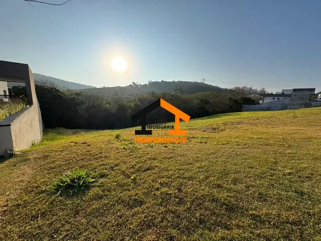 Terreno com 680m², à venda, no bairro Fazenda Santa Isabel em Louveira