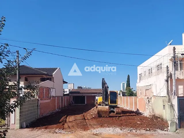 Terreno com 432m², à venda, no bairro Centro em Ponta Grossa