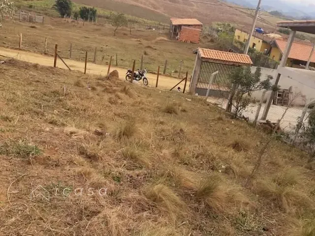Terreno com 1600m², à venda, no bairro Boa Vista em Caçapava