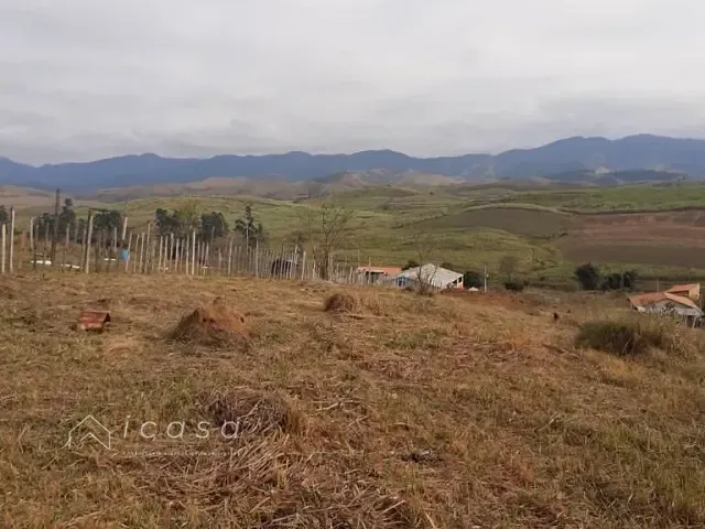 Terreno com 1600m², à venda, no bairro Boa Vista em Caçapava