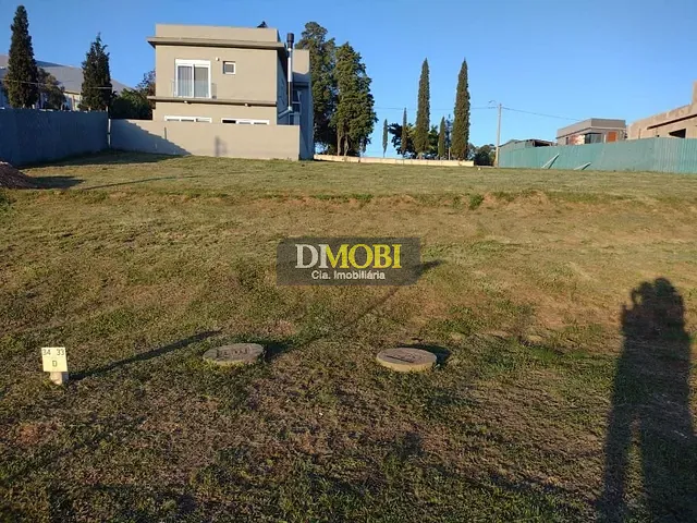 Terreno com 262m², à venda, no bairro Centro em Gravataí