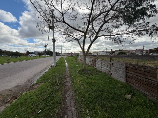 Terreno com 1771m², à venda, no bairro Areal em Pelotas