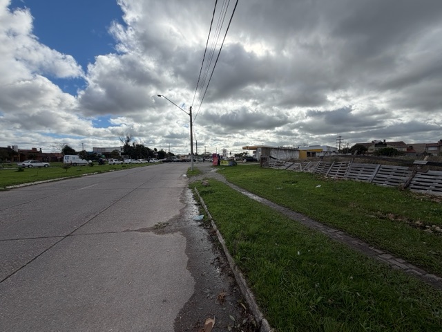 Terreno com 1771m², à venda, no bairro Areal em Pelotas