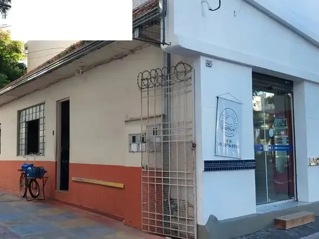Terreno com 588m², à venda, no bairro Centro em Curitiba