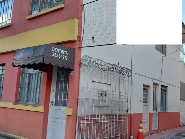 Terreno com 588m², à venda, no bairro Centro em Curitiba