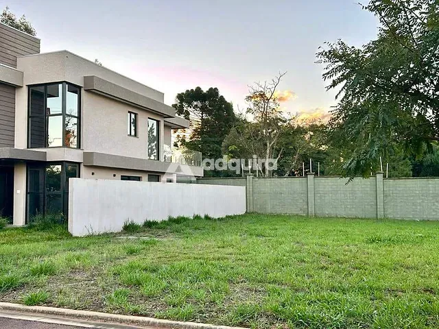 Terreno com 300m², à venda, no bairro Jardim Carvalho em Ponta Grossa