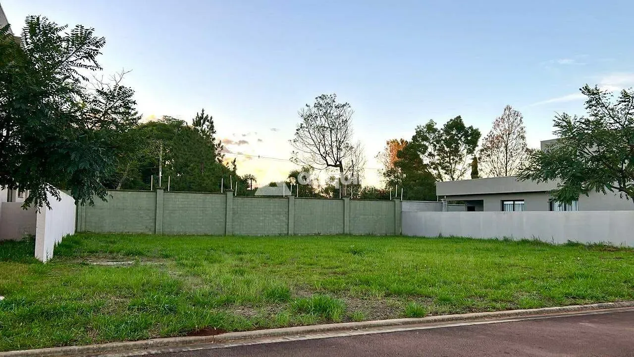 Terreno, 300 m² - Foto 1