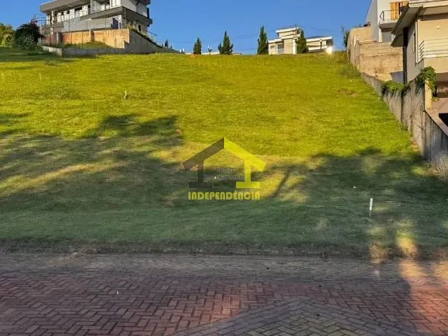 Terreno com 800m², à venda, no bairro Condomínio Ville de France em Itatiba