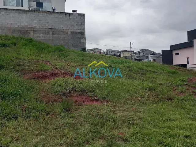Terreno com 252m², à venda, no bairro Condomínio Residencial Mantiqueira em São José dos Campos