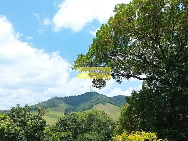 Terreno com 1321m², à venda, no bairro Santa Clara em Jundiaí
