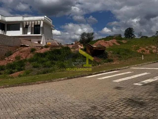 Terreno com 541m², à venda, no bairro Bairro Itapema em Itatiba