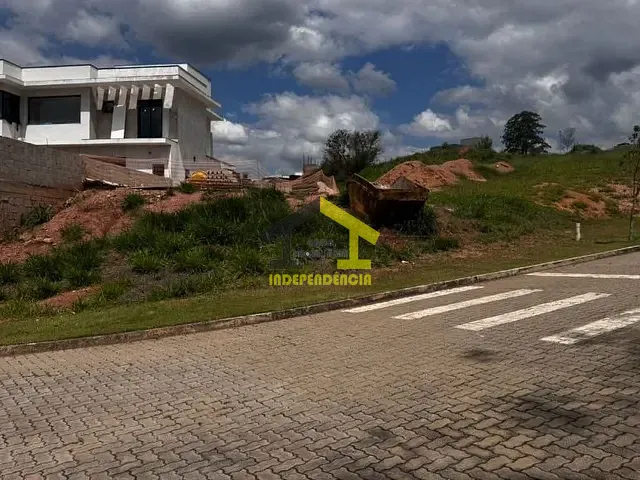 Terreno com 541m², à venda, no bairro Bairro Itapema em Itatiba