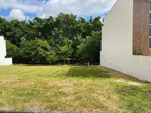 Terreno com 300m², à venda, no bairro Jardins Di Roma em Indaiatuba