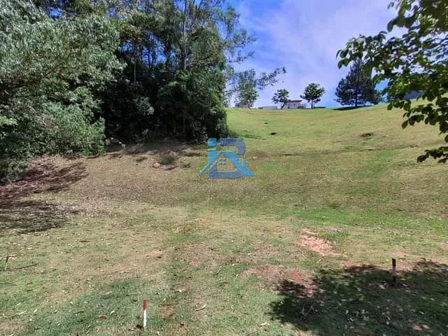 Terreno com 559m², à venda, no bairro Condomínio Ville de France em Itatiba