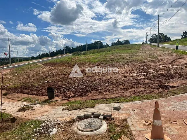 Terreno com 207m², à venda, no bairro Jardim Carvalho em Ponta Grossa