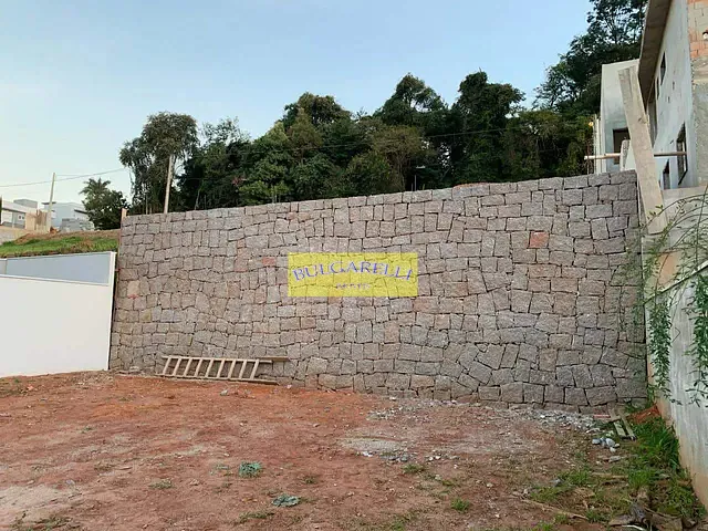 Terreno com 300m², à venda, no bairro Jardim Gramadão I em Jundiaí