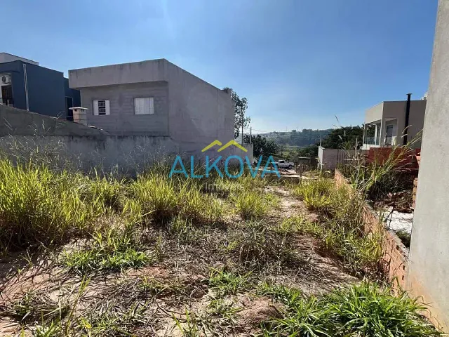 Terreno com 270m², à venda, no bairro Portal dos Passaros em São José dos Campos