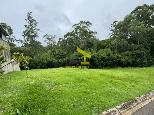 Terreno com 409m², à venda, no bairro Condomínio Ville de France em Itatiba
