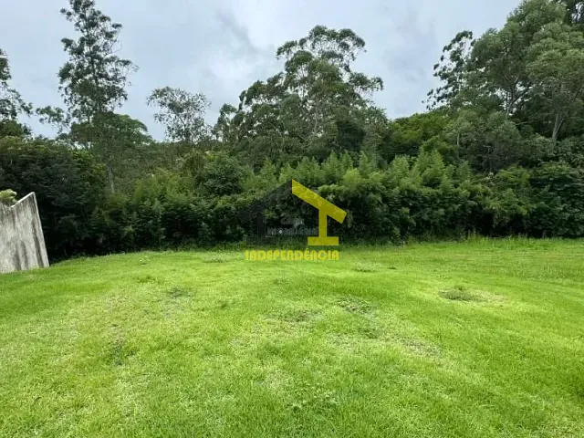 Terreno com 409m², à venda, no bairro Condomínio Ville de France em Itatiba