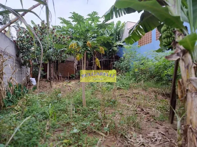 Terreno com 256m², à venda, no bairro Jardim São Vicente em Jundiaí