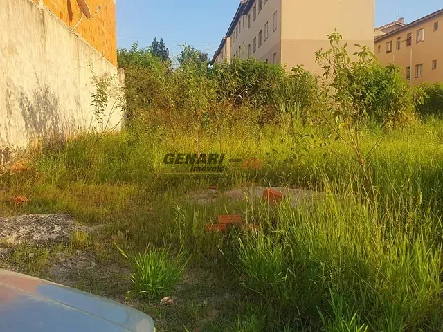 Terreno com 181m², à venda, no bairro Jardim das Maritacas em Indaiatuba