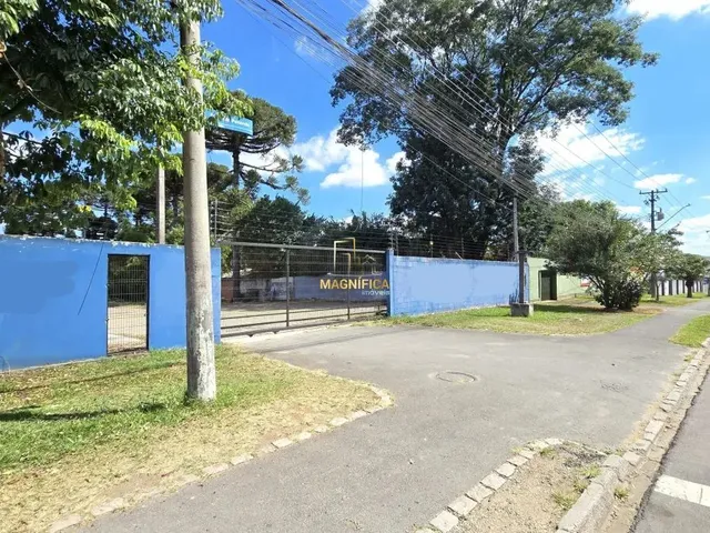 Terreno à venda, no bairro Pinheirinho em Curitiba