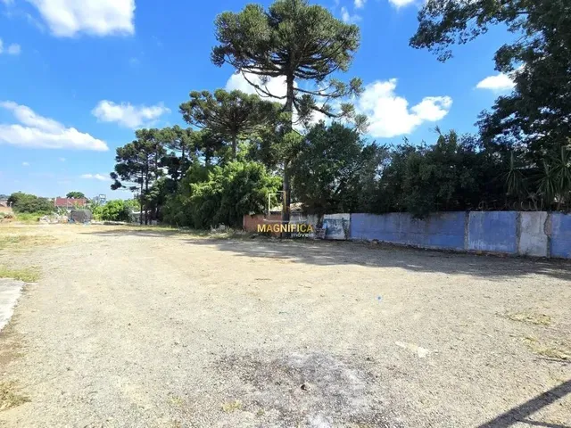 Terreno à venda, no bairro Pinheirinho em Curitiba