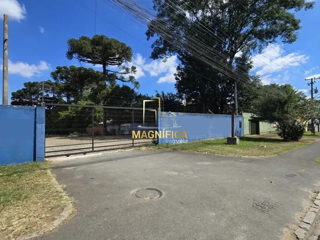 Terreno à venda, no bairro Pinheirinho em Curitiba