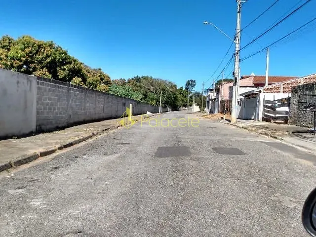 Terreno com 250m², à venda, no bairro Parque Senhor do Bonfim em Taubaté