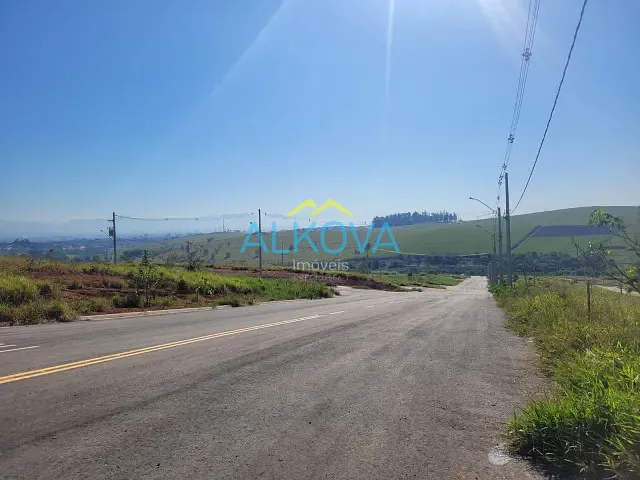 Terreno com 150m², à venda, no bairro Tijuco Preto em Caçapava