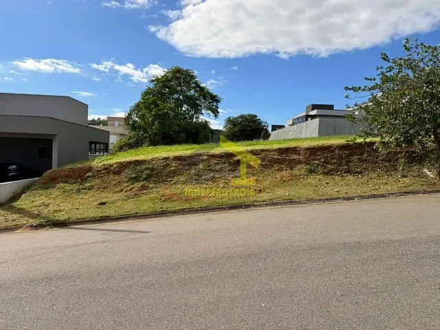 Terreno com 510m², à venda, no bairro Centro em Itatiba