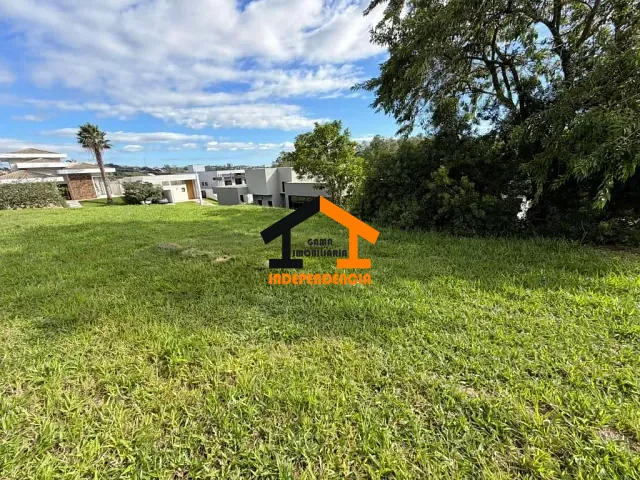 Terreno com 510m², à venda, no bairro Centro em Itatiba
