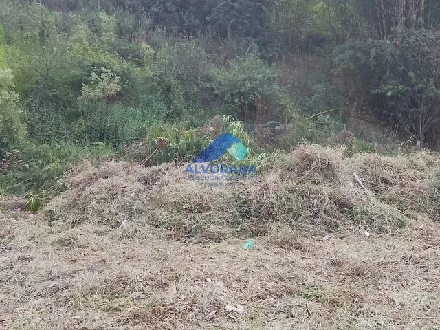 Terreno com 288m², à venda, no bairro Varginha em Itajubá