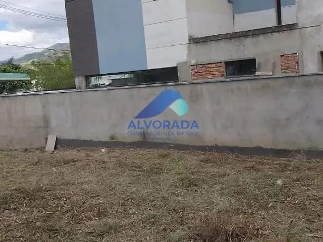 Terreno com 288m², à venda, no bairro Varginha em Itajubá