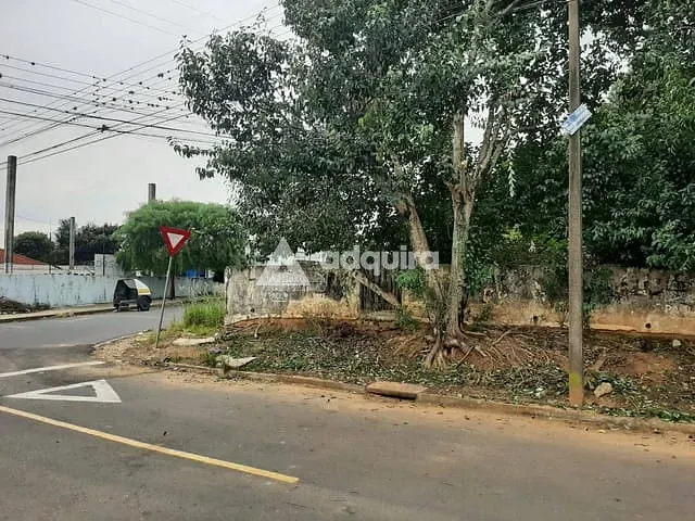 Terreno com 1366m², à venda, no bairro Ronda em Ponta Grossa