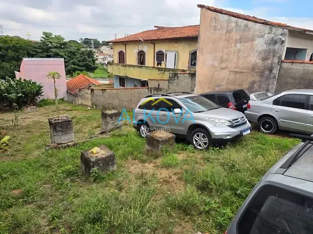 Terreno com 334m², à venda, no bairro Jardim Satélite em São José dos Campos