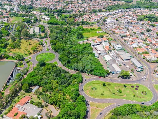 Terreno com 4515m², à venda, no bairro Igapó em Londrina