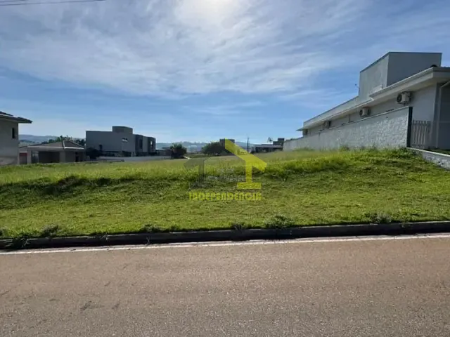 Terreno com 544m², à venda, no bairro Bairro da Posse em Itatiba