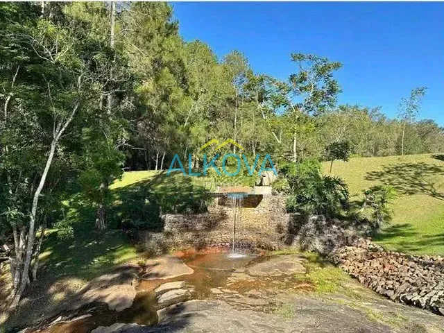 Terreno com 1000m², à venda, no bairro Tapanhão em Jambeiro