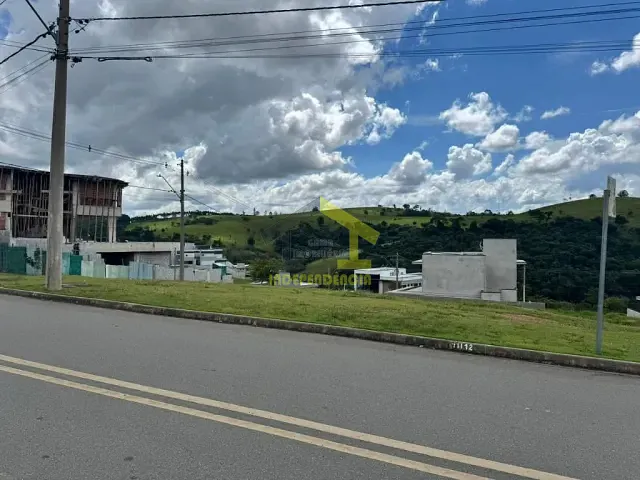 Terreno com 533m², à venda, no bairro Bairro Itapema em Itatiba