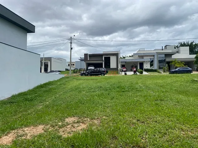 Terreno com 300m², à venda, no bairro Jardins Di Roma em Indaiatuba