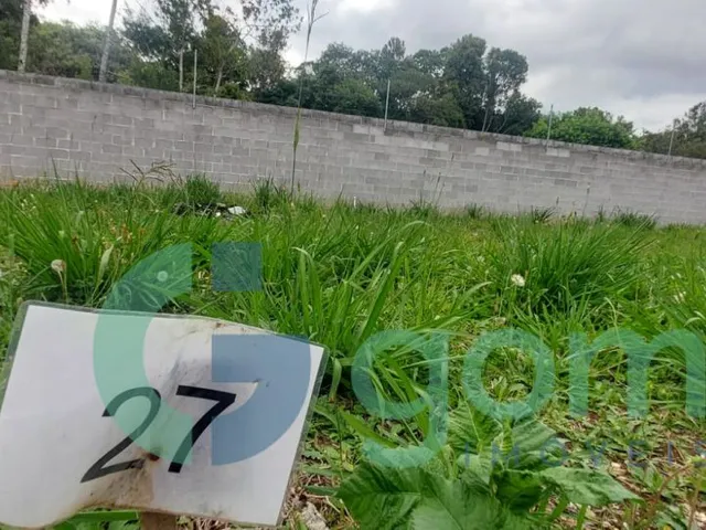 Terreno à venda, no bairro Barreirinha em Curitiba