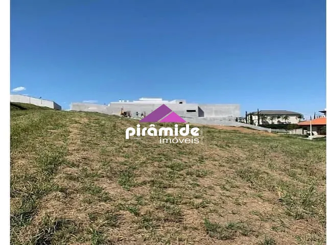 Terreno com 900m², à venda, no bairro Urbanova em São José dos Campos