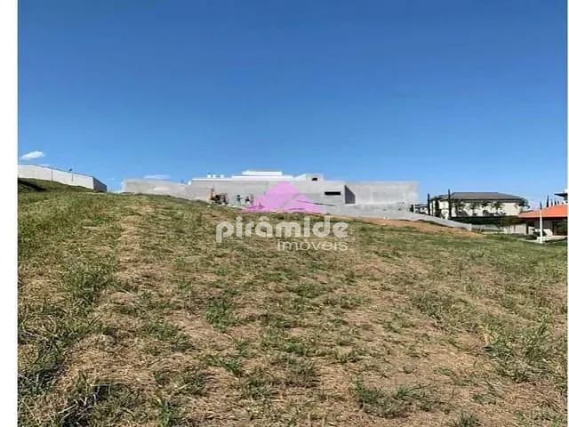 Terreno com 900m², à venda, no bairro Urbanova em São José dos Campos