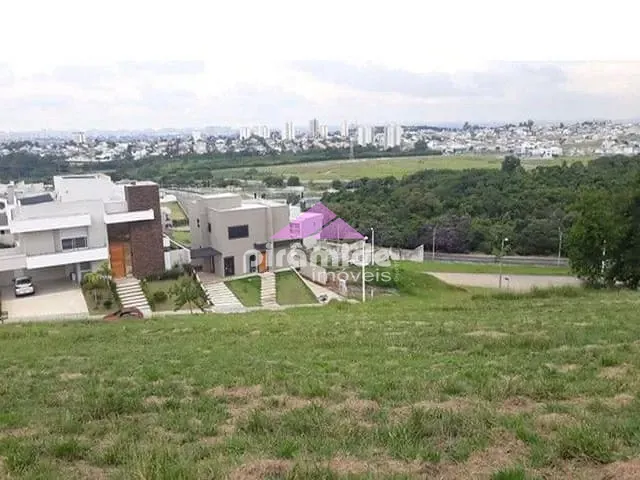 Terreno com 900m², à venda, no bairro Urbanova em São José dos Campos