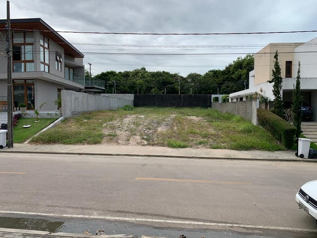 Terreno à venda, no bairro Portal do Sol em João Pessoa
