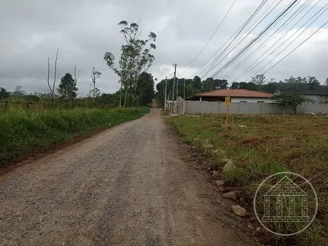 Terreno com 375m², à venda, no bairro Recanto das Castanheiras em Embu-Guaçu